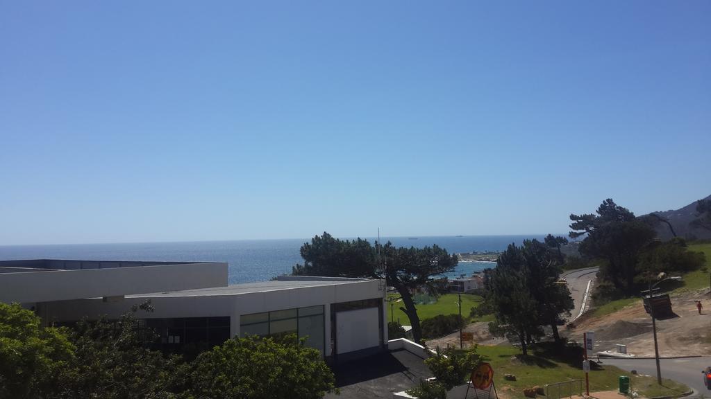 Camps Bay Studio Guesthouse - Studio Кейптаун Стая снимка