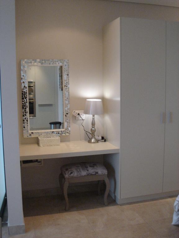 Camps Bay Studio Guesthouse - Studio Кейптаун Стая снимка